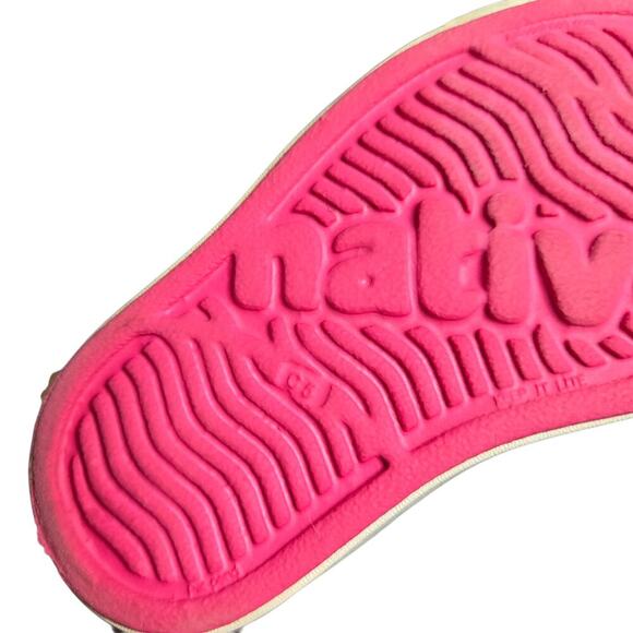 Native Pink Jefferson Slip-On Shoes Size: 5 - Picture 2 of 3